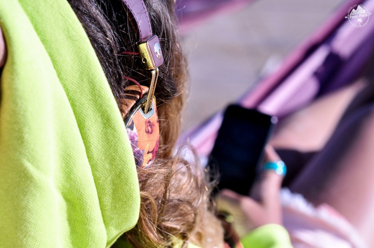 pink-pack-skullcandy-women-morocco-trip-1