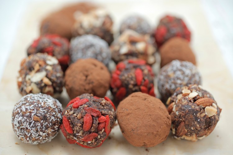 superfood-power-balls_healthychef