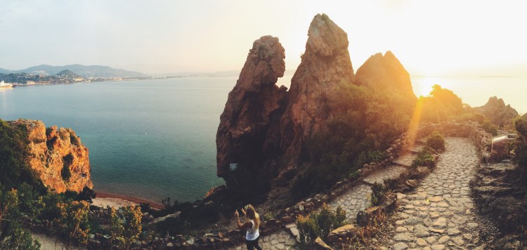 Processed with VSCOcam with f2 preset