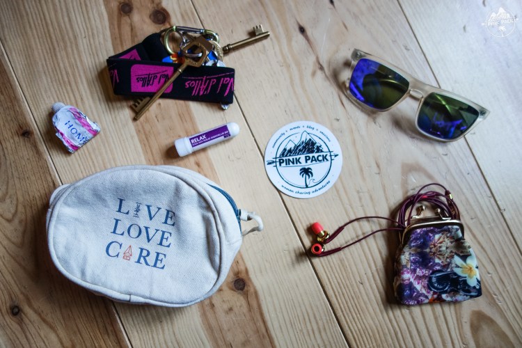 whats in my pink pack bag - winter edition 4