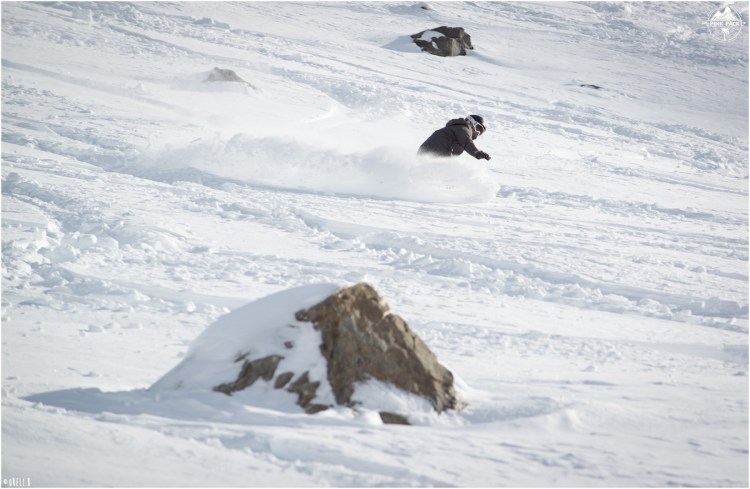 pink-pack-rock-on-snowboard-tour-val-thorens-2016-12